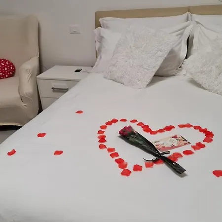 Me Besito Nocleg ze śniadaniem 4*